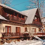 Rum i privatbostad Wynajem Pokoi Goscinnych Zakopane