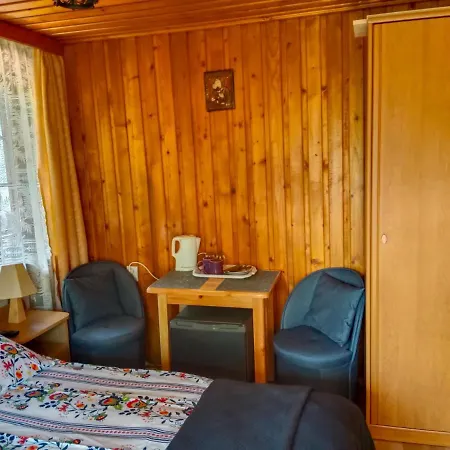 Wynajem Pokoi Goscinnych *